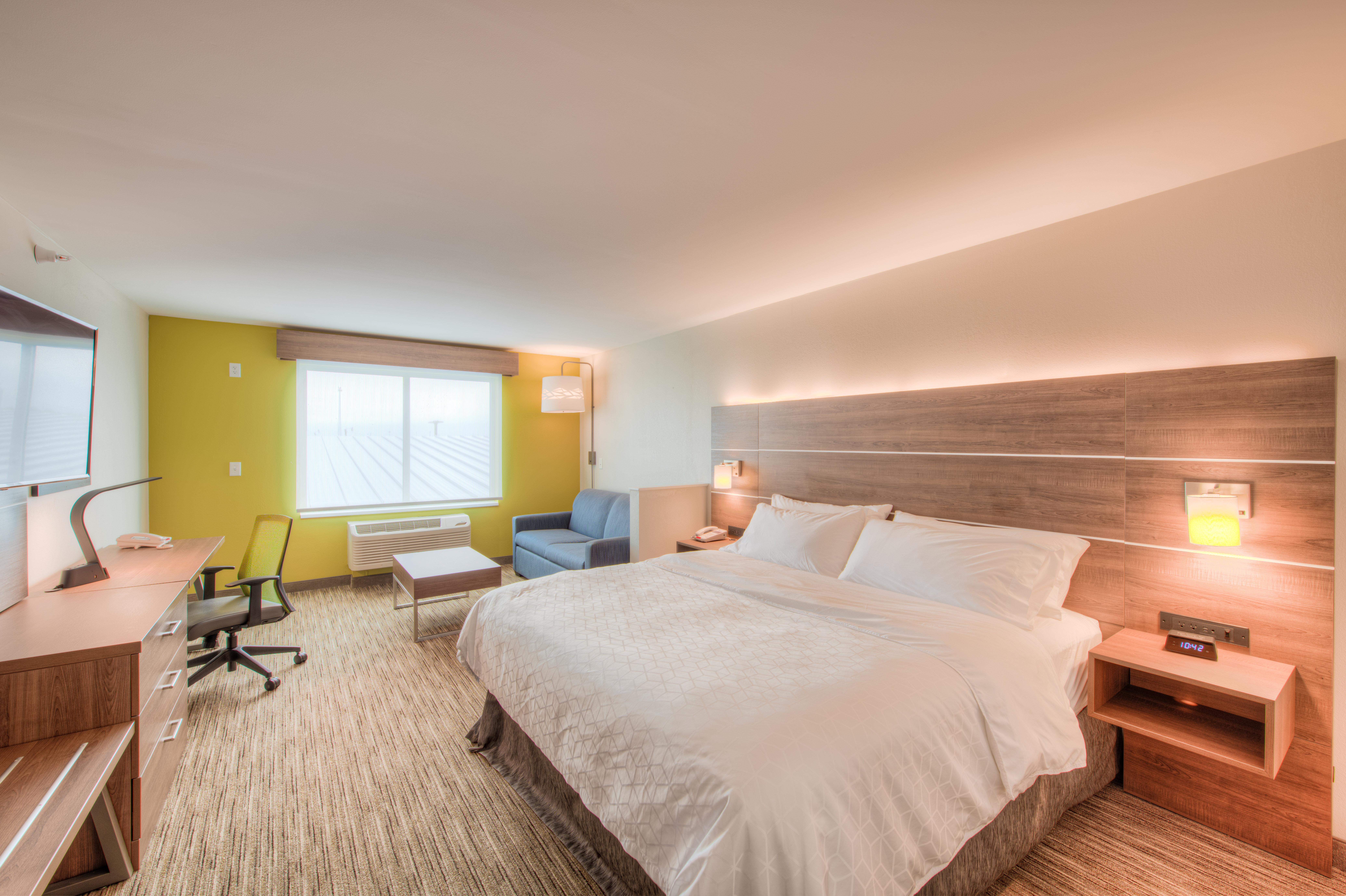 Holiday Inn Express & Suites - Remington By Ihg Esterno foto